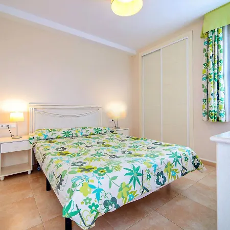 Lägenhet Esmeralda Suites-2 By Interhome *